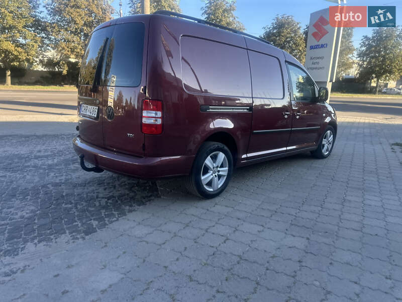 Грузовой фургон Volkswagen Caddy 2011 в Житомире