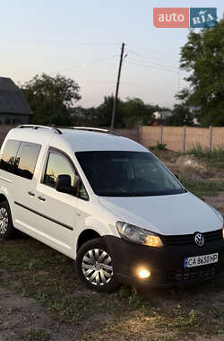 Мінівен Volkswagen Caddy 2010 в Смілі