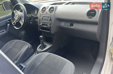 Мінівен Volkswagen Caddy 2015 в 