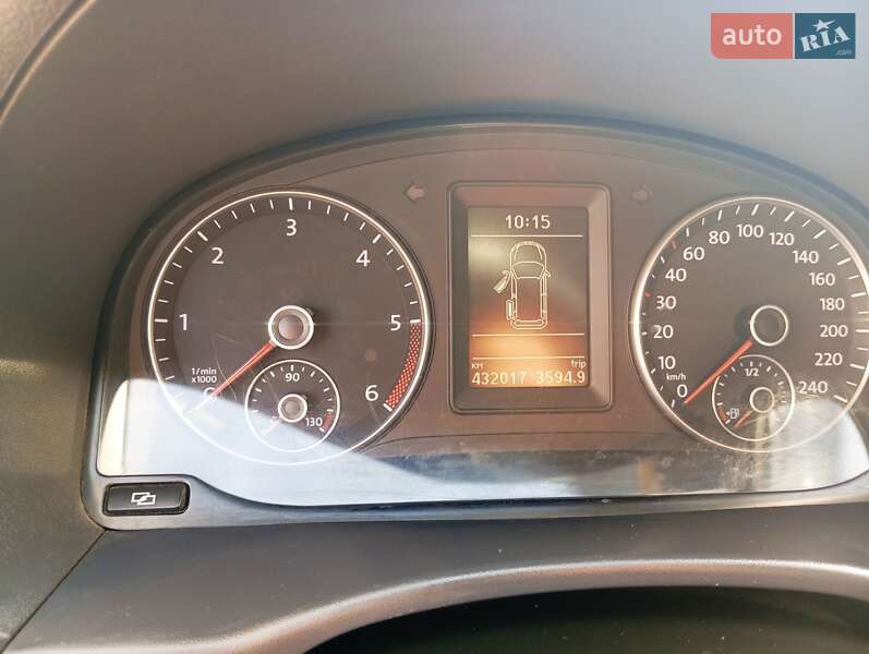 Минивэн Volkswagen Caddy 2011 в Чернигове