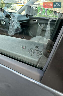 Минивэн Volkswagen Caddy 2010 в 