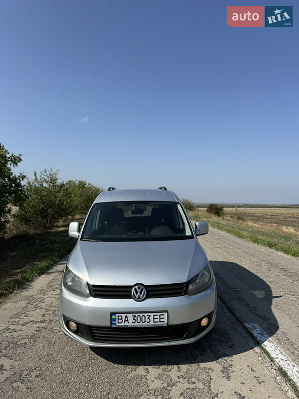Минивэн Volkswagen Caddy 2015 в Кропивницком