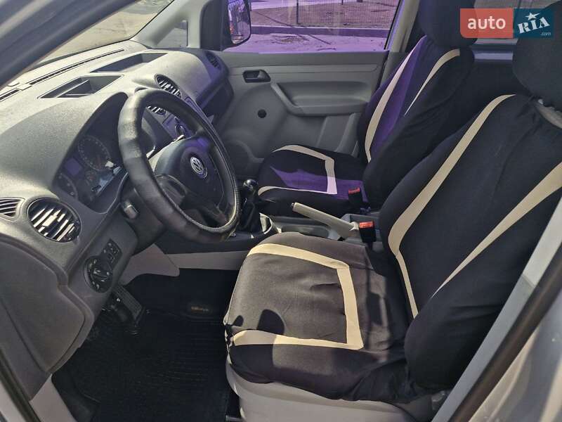 Минивэн Volkswagen Caddy 2008 в Николаеве