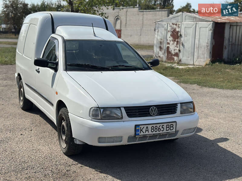 Грузовой фургон Volkswagen Caddy 1999 в Черкассах