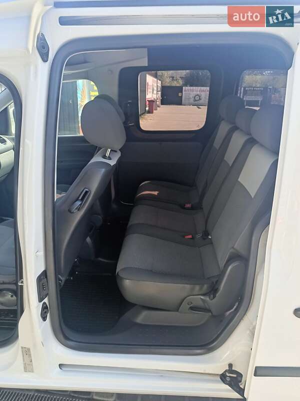 Мінівен Volkswagen Caddy 2012 в Шепетівці фото 2 Мінівен Volkswagen Caddy 2012 в Шепетівці