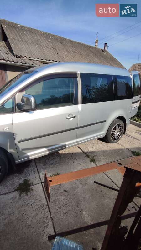 Минивэн Volkswagen Caddy 2008 в Ярмолинцах