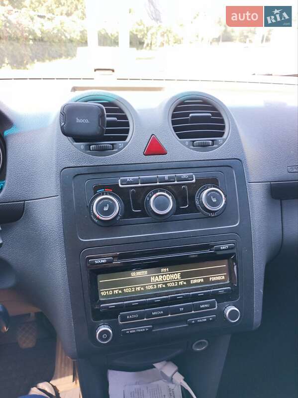 Минивэн Volkswagen Caddy 2014 в Одессе