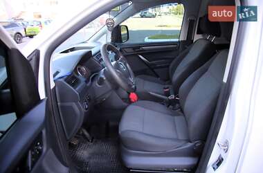 Грузопассажирский фургон Volkswagen Caddy 2015 в 