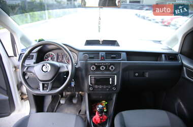 Грузопассажирский фургон Volkswagen Caddy 2015 в 