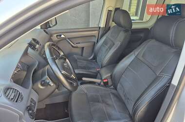 Минивэн Volkswagen Caddy 2013 в 