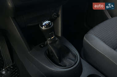 Минивэн Volkswagen Caddy 2012 в 