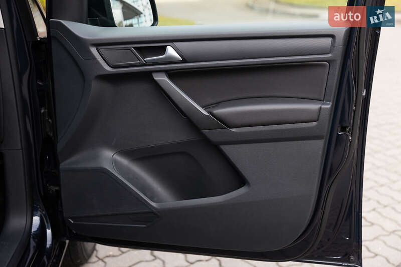Минивэн Volkswagen Caddy 2016 в Луцке