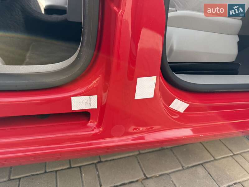 Мінівен Volkswagen Caddy 2009 в Хмельницькому