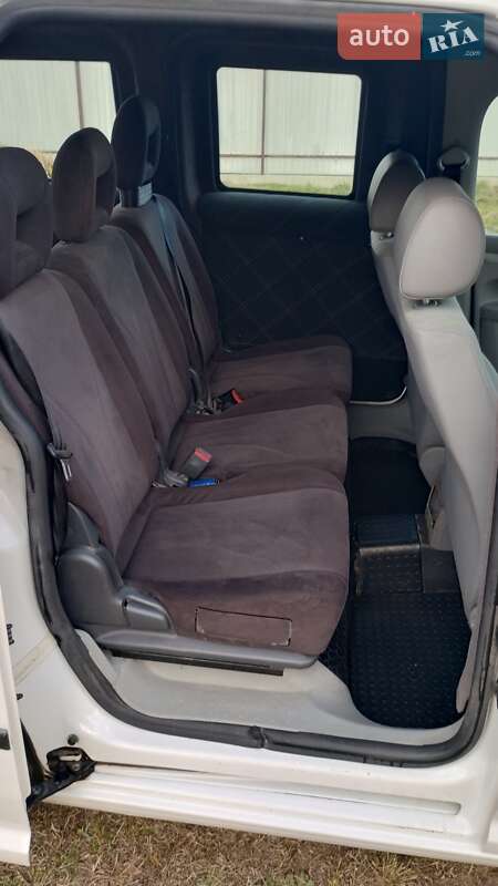 Минивэн Volkswagen Caddy 2007 в Луцке фото 8 Минивэн Volkswagen Caddy 2007 в Луцке