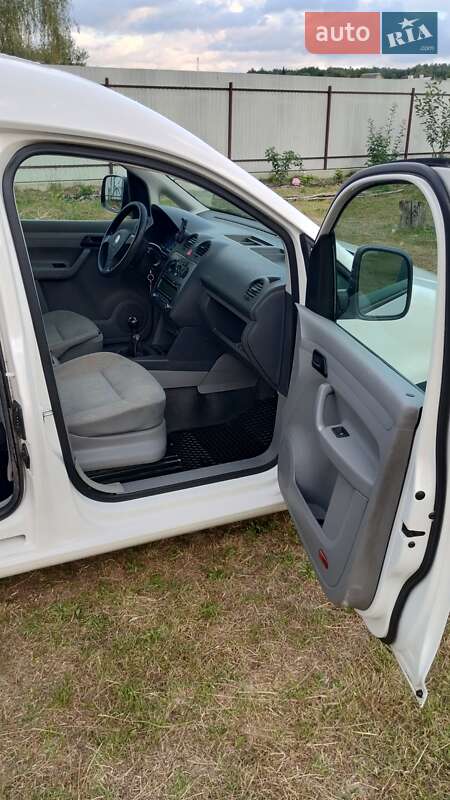 Минивэн Volkswagen Caddy 2007 в Луцке фото 9 Минивэн Volkswagen Caddy 2007 в Луцке