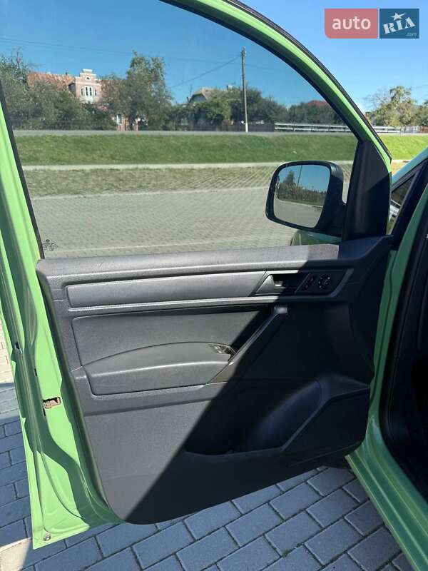 Минивэн Volkswagen Caddy 2017 в Бучаче