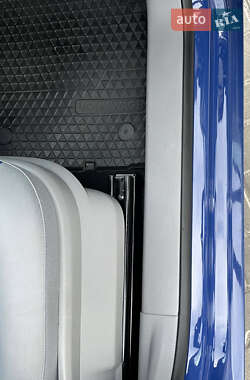Минивэн Volkswagen Caddy 2009 в 