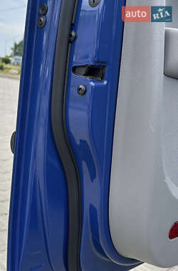 Минивэн Volkswagen Caddy 2009 в 