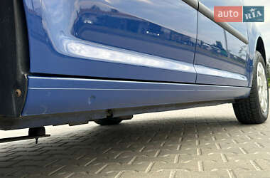 Минивэн Volkswagen Caddy 2009 в 