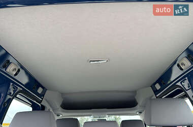Минивэн Volkswagen Caddy 2009 в 