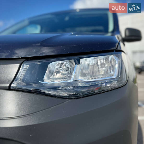 Грузовой фургон Volkswagen Caddy 2021 в Киеве