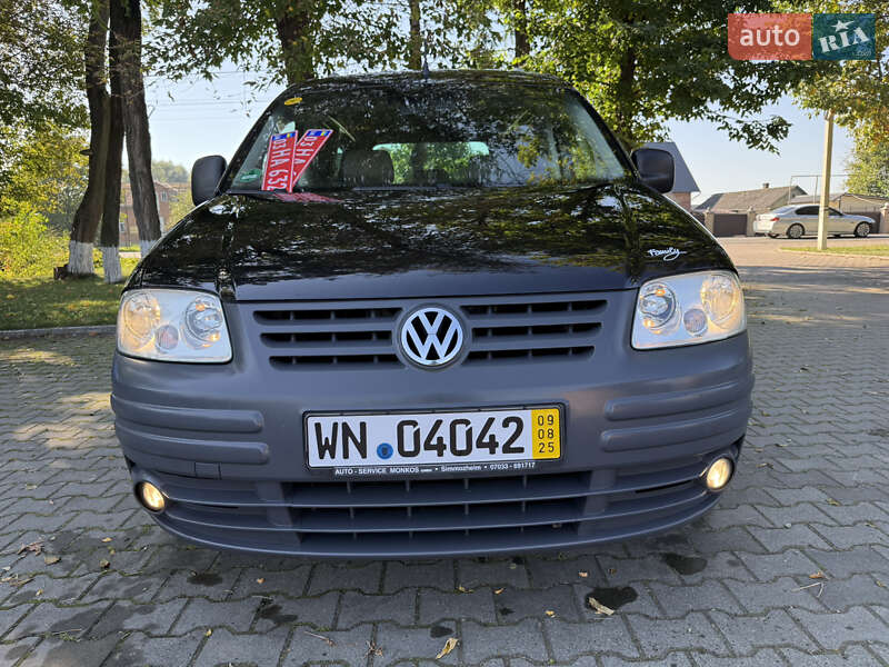 Минивэн Volkswagen Caddy 2005 в Черновцах