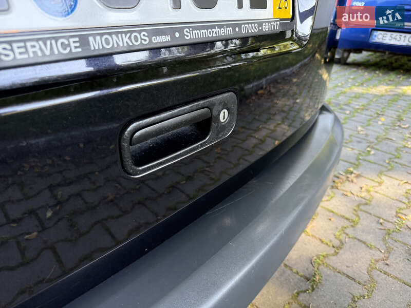 Минивэн Volkswagen Caddy 2005 в Черновцах