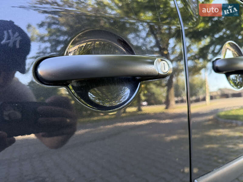 Минивэн Volkswagen Caddy 2005 в Черновцах