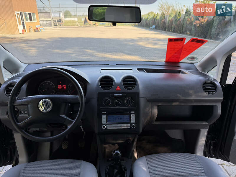 Минивэн Volkswagen Caddy 2005 в Черновцах