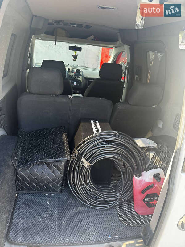 Минивэн Volkswagen Caddy 2008 в Херсоне