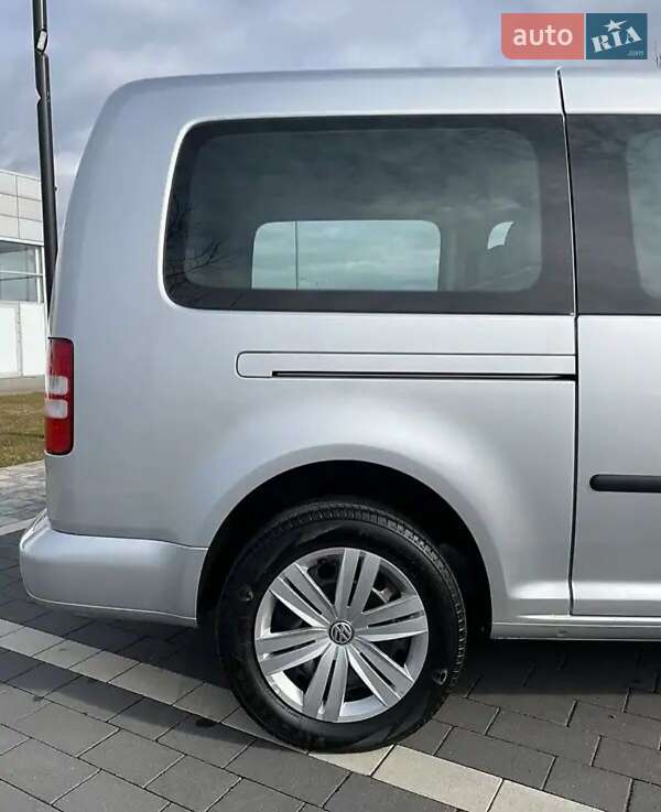 Минивэн Volkswagen Caddy 2012 в Виноградове