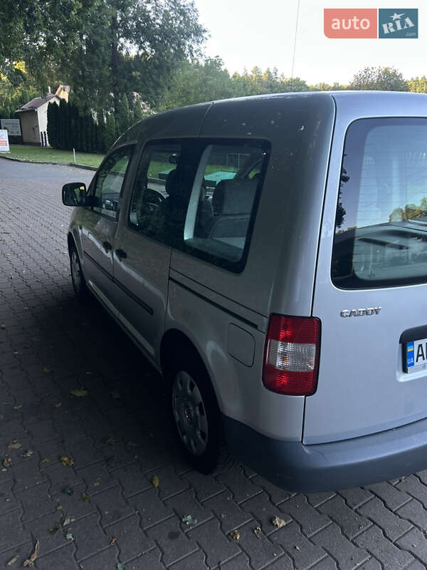 Минивэн Volkswagen Caddy 2009 в Виннице