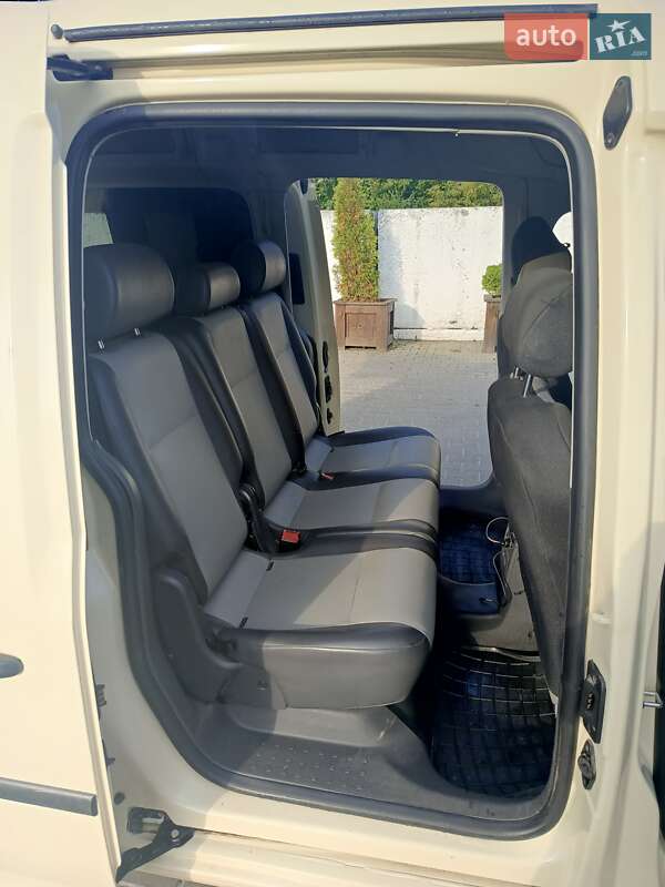 Минивэн Volkswagen Caddy 2015 в Хмельнике