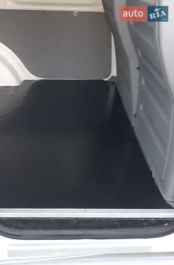 Грузовой фургон Volkswagen Caddy 2008 в 
