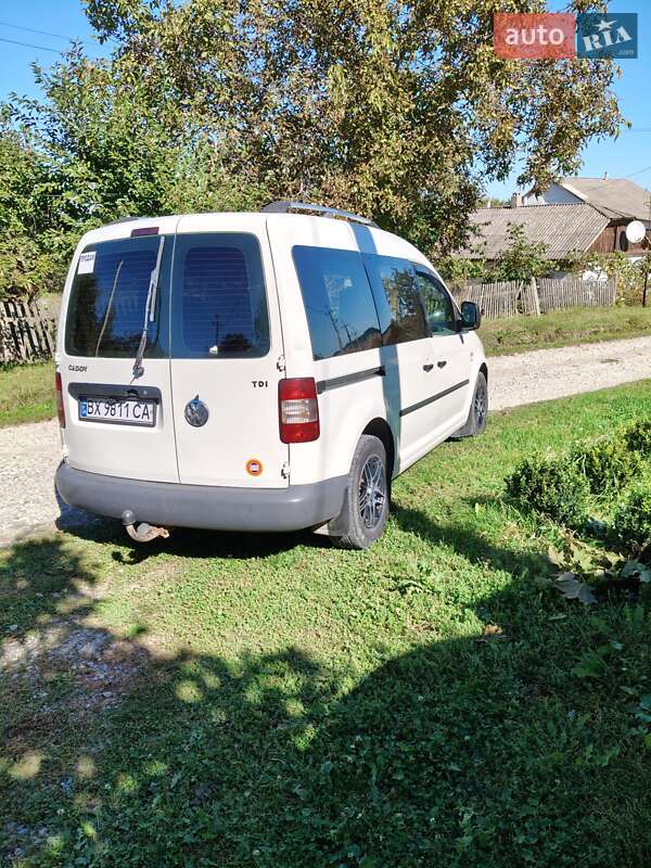 Минивэн Volkswagen Caddy 2008 в Новой Ушице
