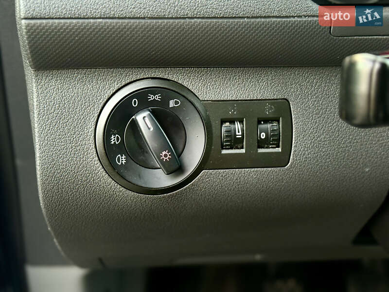 Минивэн Volkswagen Caddy 2006 в Тернополе