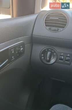 Минивэн Volkswagen Caddy 2011 в Киеве
