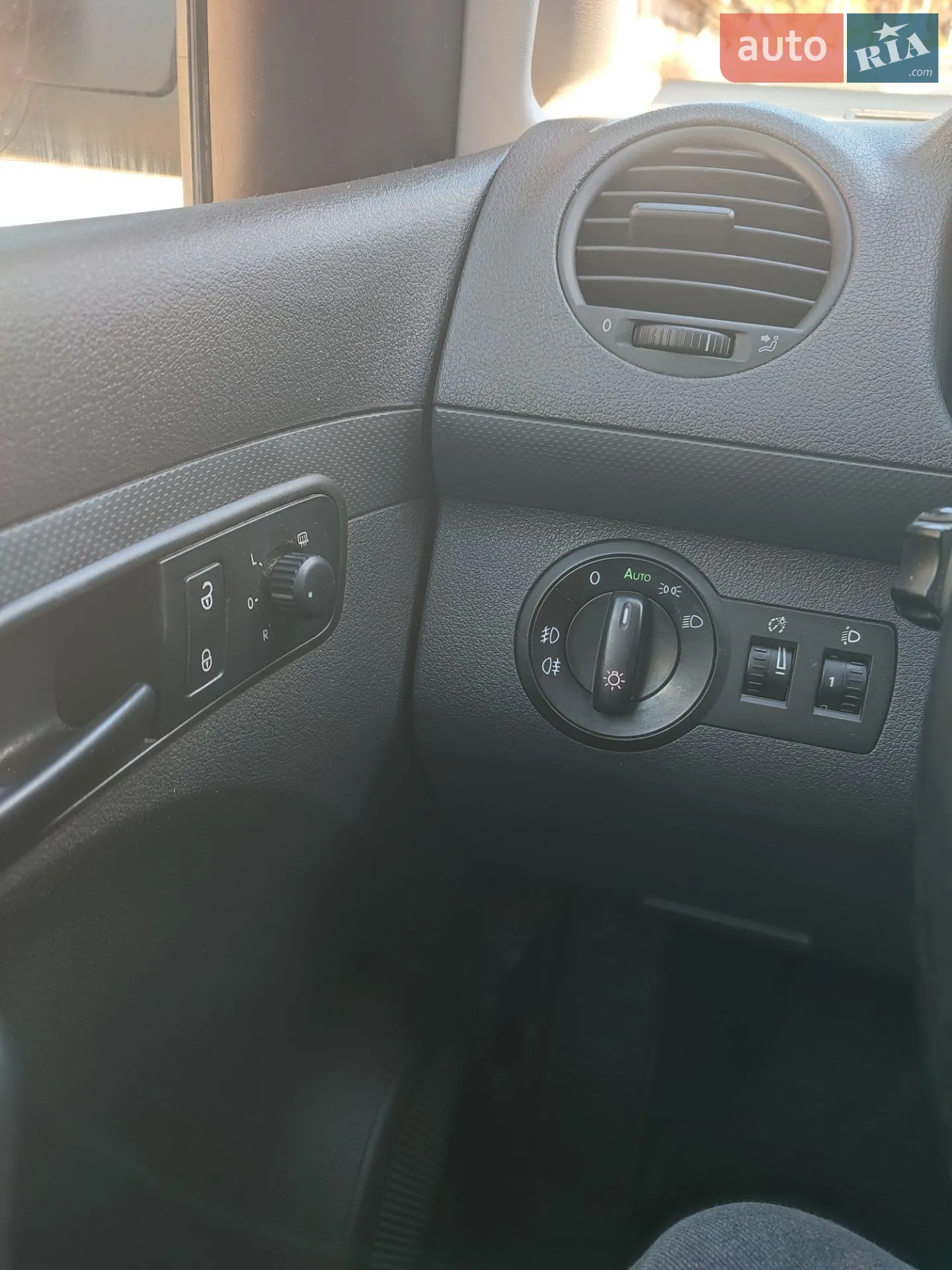 2011 Volkswagen Caddy - мініатюра 15