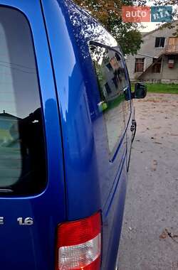 Минивэн Volkswagen Caddy 2005 в 
