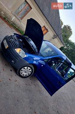 Минивэн Volkswagen Caddy 2005 в 