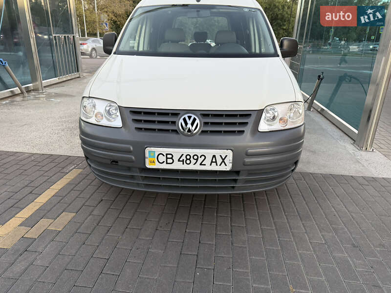 Вантажопасажирський фургон Volkswagen Caddy 2007 в Києві