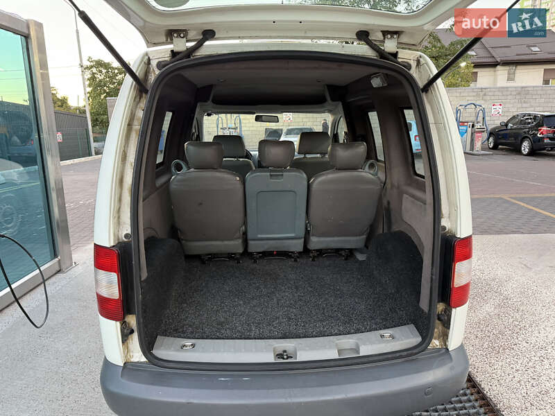 Вантажопасажирський фургон Volkswagen Caddy 2007 в Києві
