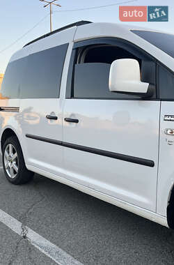 Минивэн Volkswagen Caddy 2013 в 