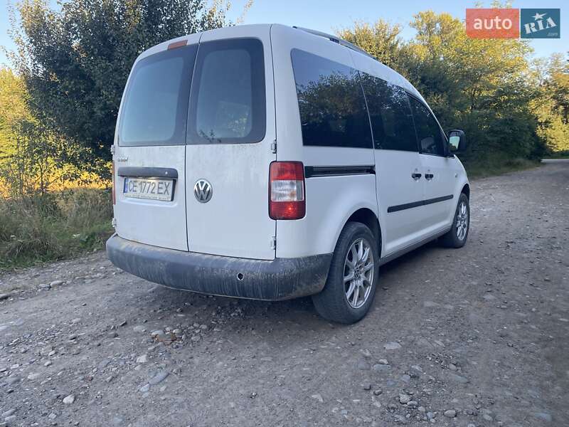 Минивэн Volkswagen Caddy 2006 в Вижнице