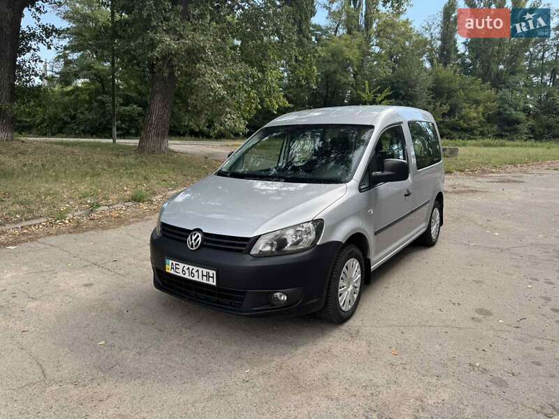 Volkswagen Caddy 2011