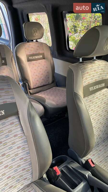 Минивэн Volkswagen Caddy 2015 в Ржищеве