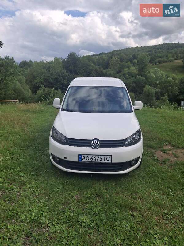 Минивэн Volkswagen Caddy 2013 в 
