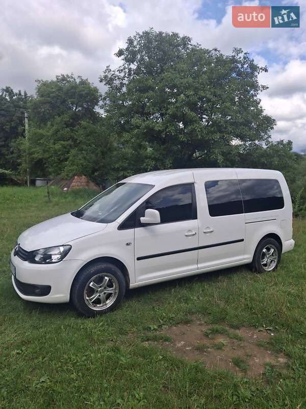 Минивэн Volkswagen Caddy 2013 в Ужгороде