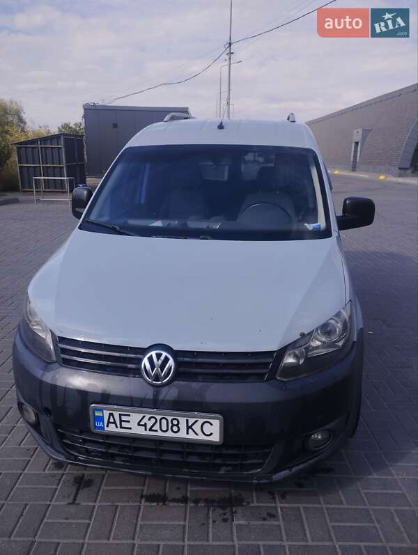 Volkswagen Caddy 2011