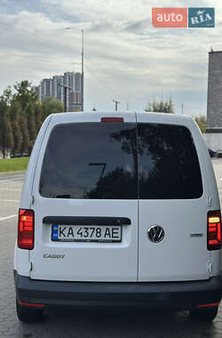 Грузовой фургон Volkswagen Caddy 2016 в 